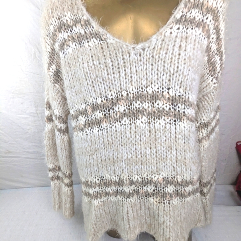 Free People Cozy Cream, Off White & Taupe Knit Long Sleeve Sweater Medium